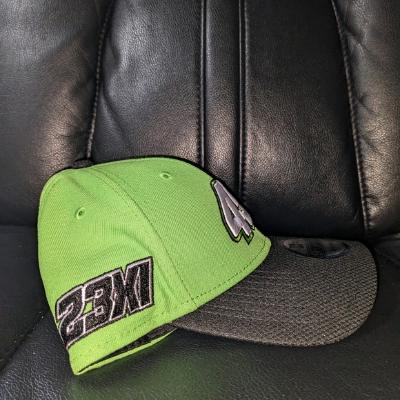 Kurt Busch New Era Number 9FORTY Snapback Adjustable Hat - Green - Picture 6 of 7